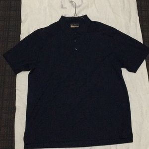 Men’s golf or polo type shirt
